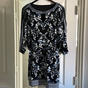 White House Black Market Tunic